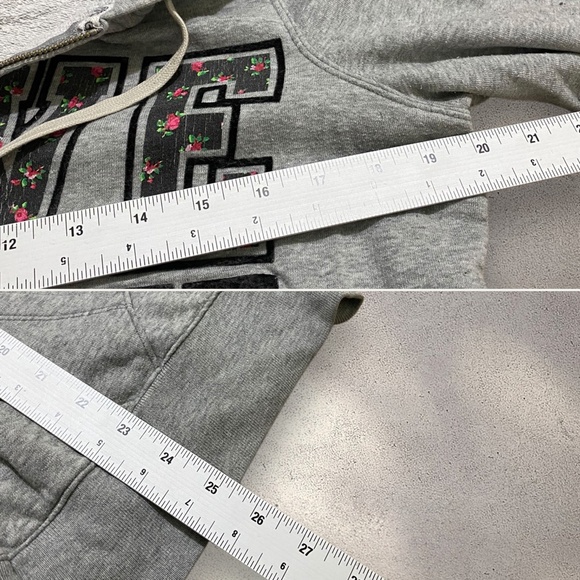 VS PINK “Love Pink” Grey & Black Zip Up Hoodie w/ Flower & Velvet Lettering Deta - Picture 7 of 7